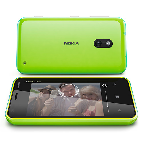Nokia Lumia 620 ราคาในไทยประมาณ 8,250 บาท ในงาน TME 2013